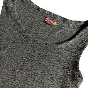Isle by‎ Melis Kozan size medium sleeve less gray dress